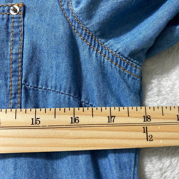 Dollhouse Blue‎ Denim Romper Shortalls Women M Distress Utility Roll Tab Sleeve - Picture 8 of 11